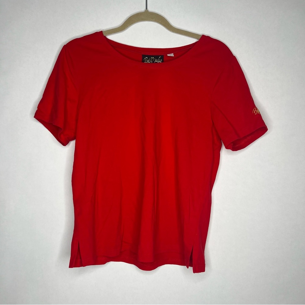 Bob Mackie Wearable Art Medium Top‎ Red Daisy Scoop Neck T-shirt